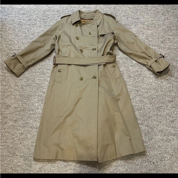 Vintage Burberrys For Harrods Trench Coat Womens 14 Beige Nova Check Read Desc.